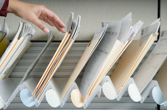 吴中代理记账:企业财务找代理记账公司好还是个人好